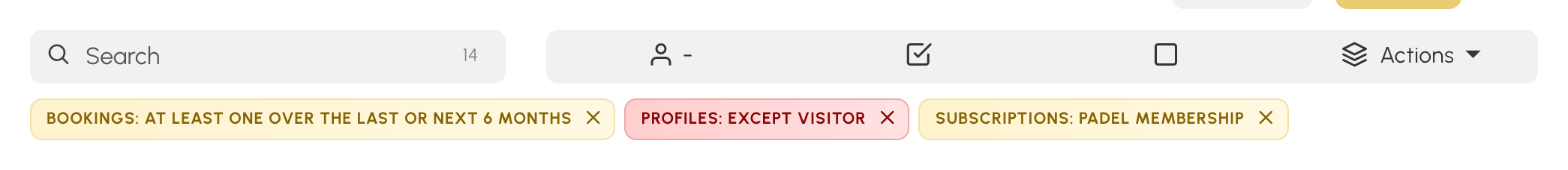 Active filters above the user list
