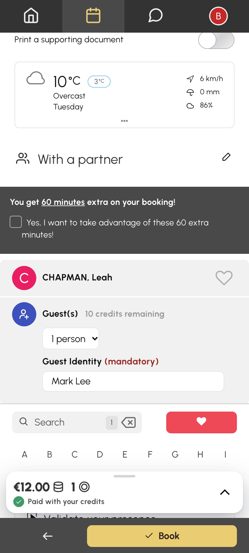 With a partner option on a phone: partner selected and Guest(s) line at the top of the list, with the number of people and guest details